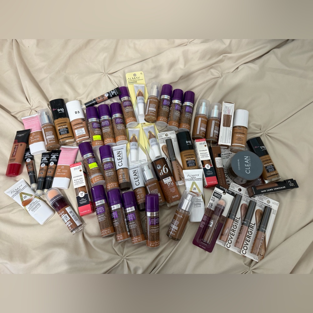 New Huge Makeup Lot Bundle